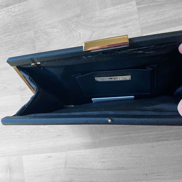 Sondra Roberts Leather Clutch Bag Purse - Picture 6 of 7